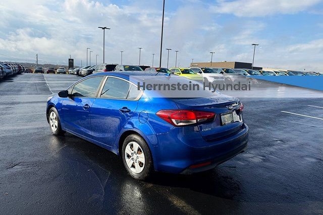 Used 2018 Kia Forte LX image 8