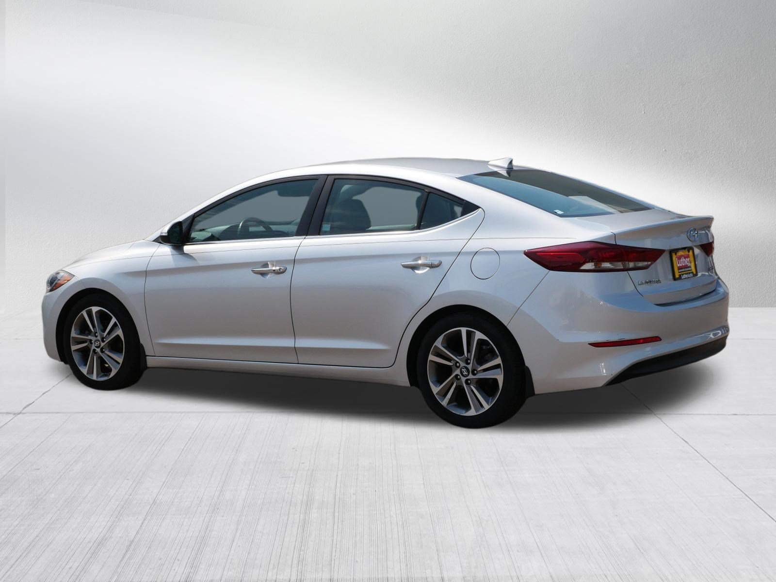 Used 2017 Hyundai Elantra Limited FWD image 5