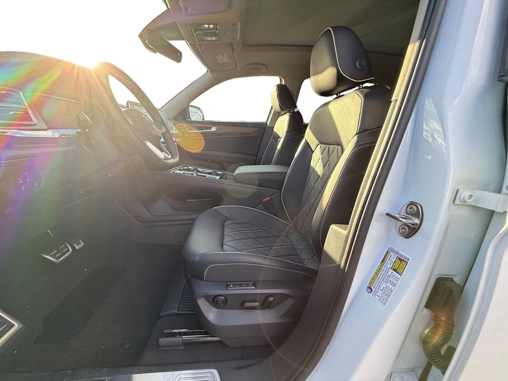 New 2026 Volkswagen Atlas SEL Premium R-Line image 9