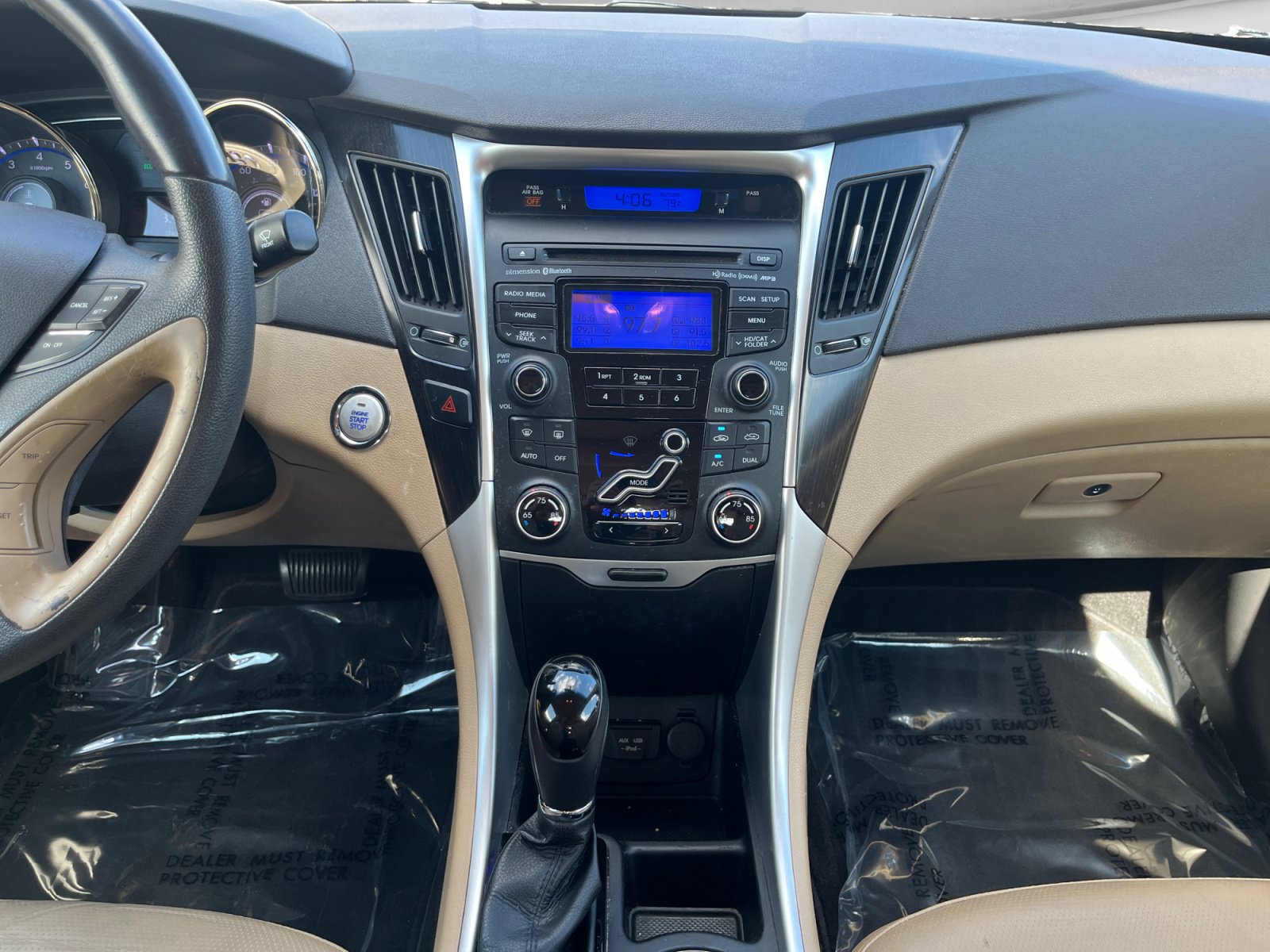 Used 2012 Hyundai Sonata Limited FWD image 11