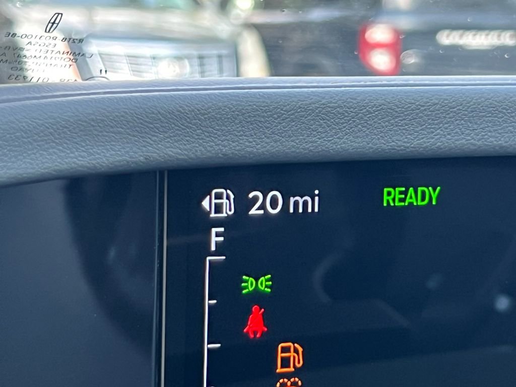 Used 2024 Lincoln Nautilus Premier w/ Equipment Group 102A image 28