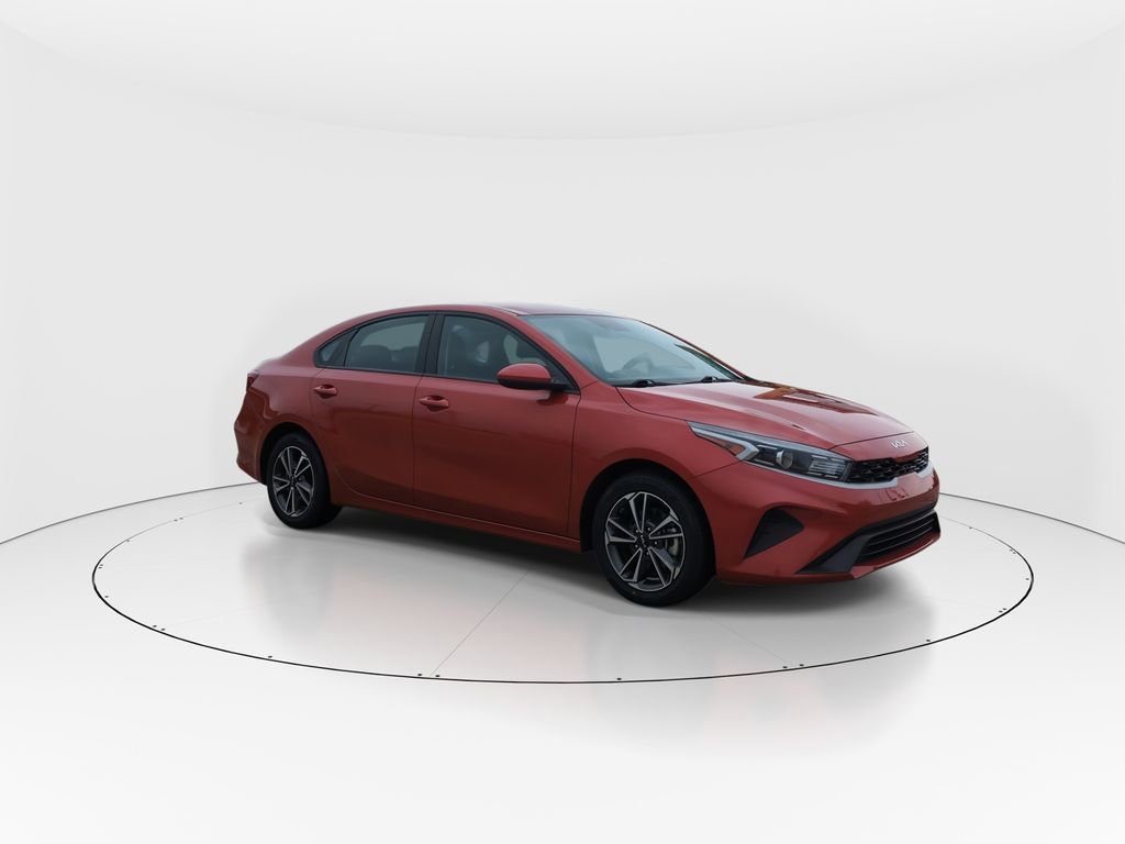 Used 2024 Kia Forte LXS FWD image 2