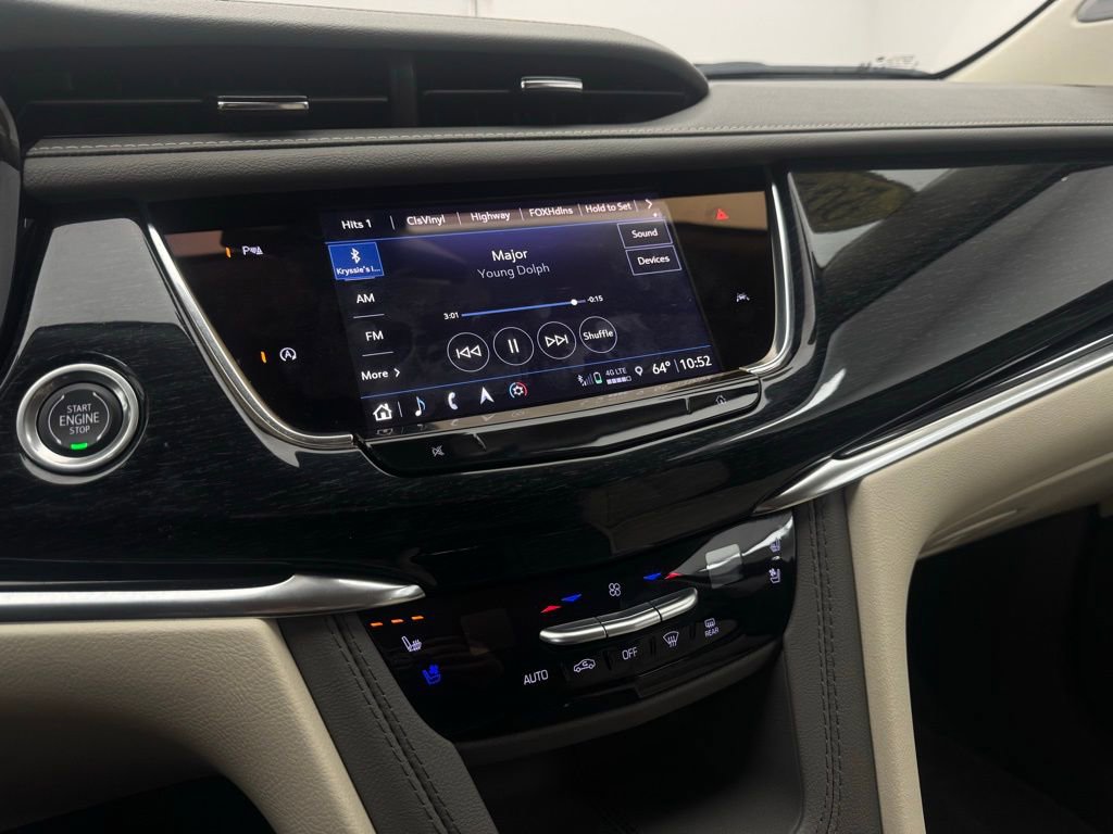 Used 2024 Cadillac XT6 Premium Luxury w/ LPO, Floor Liner Package image 25