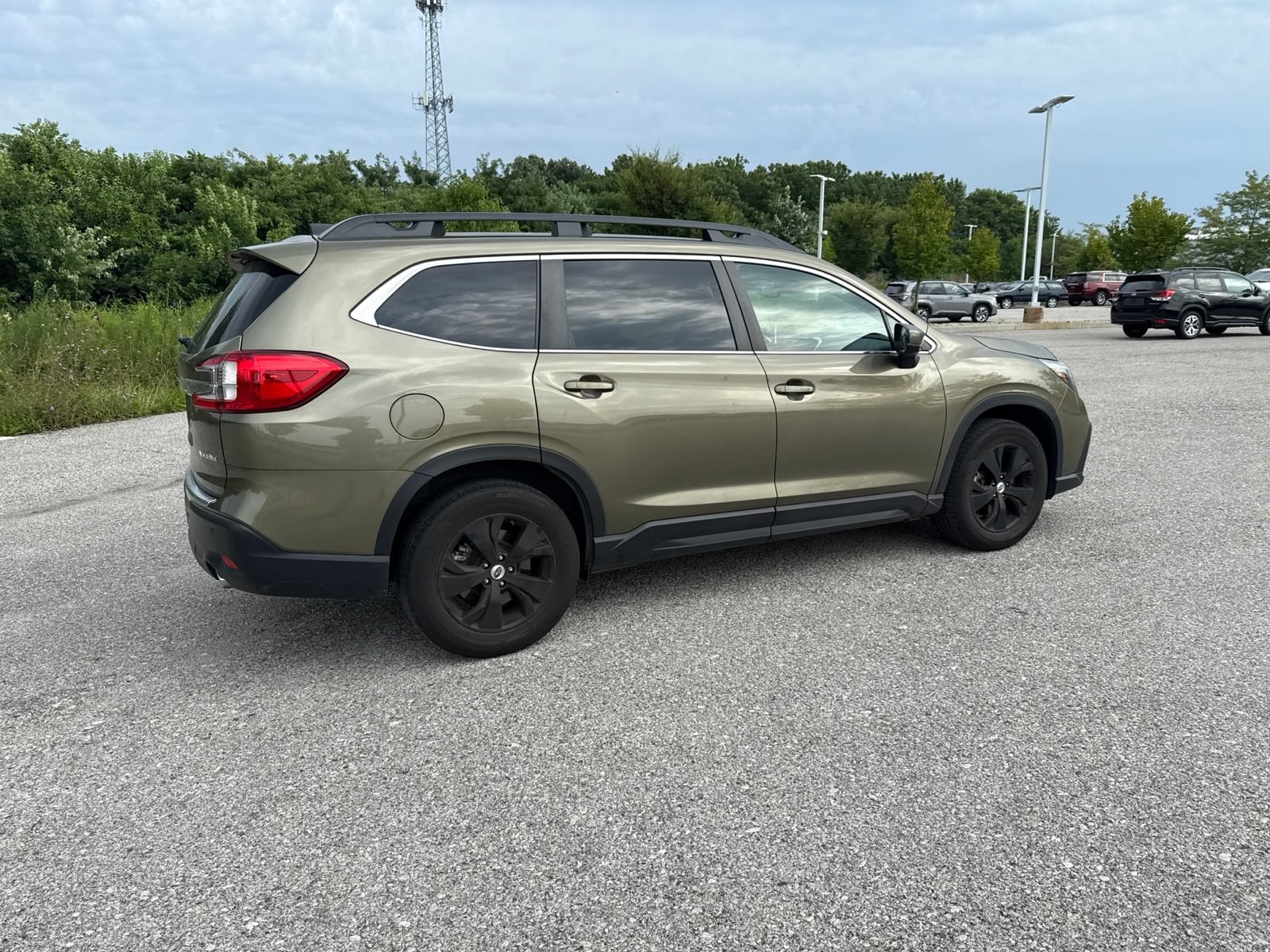 Certified 2024 Subaru Ascent Premium w/ Convenience Package AWD/4WD image 12