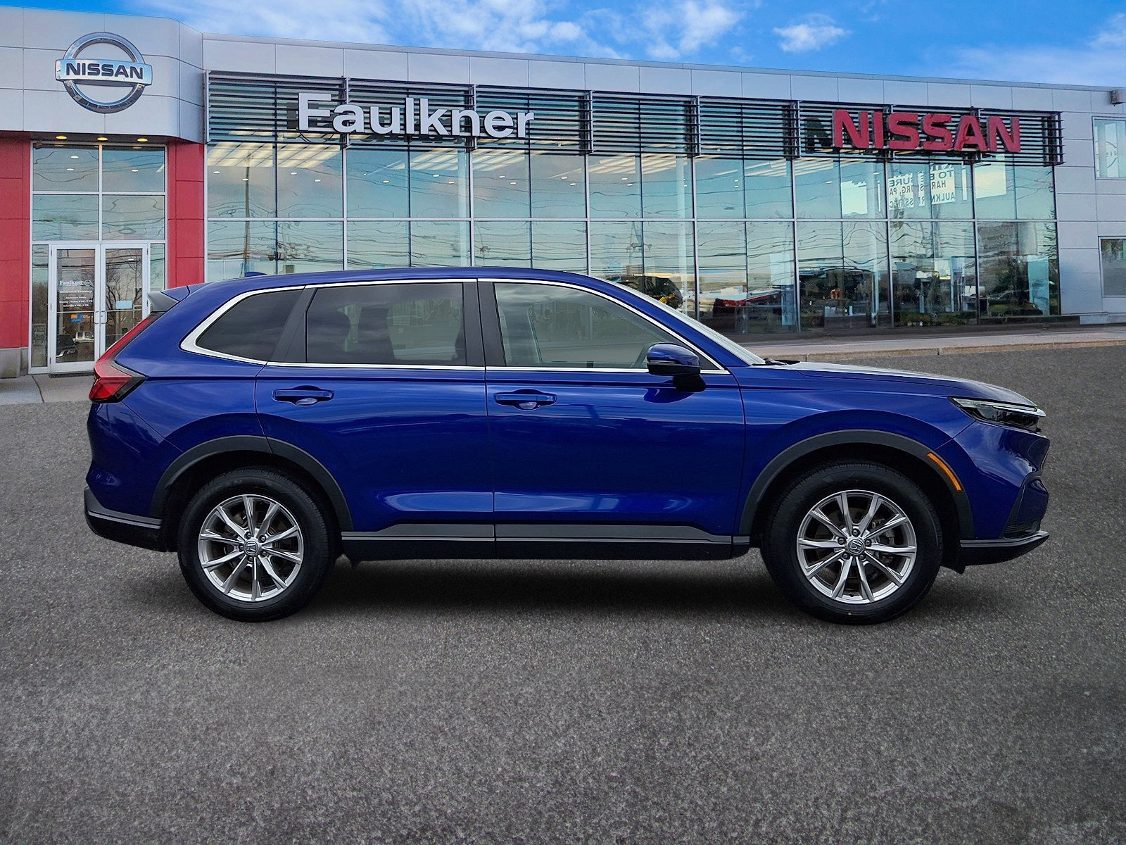 Used 2024 Honda CR-V EX image 7