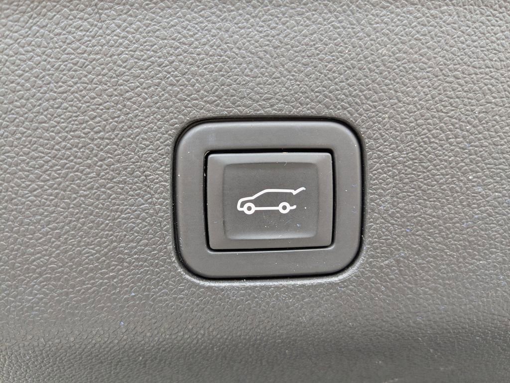 Certified 2023 Chevrolet Tahoe LT image 15