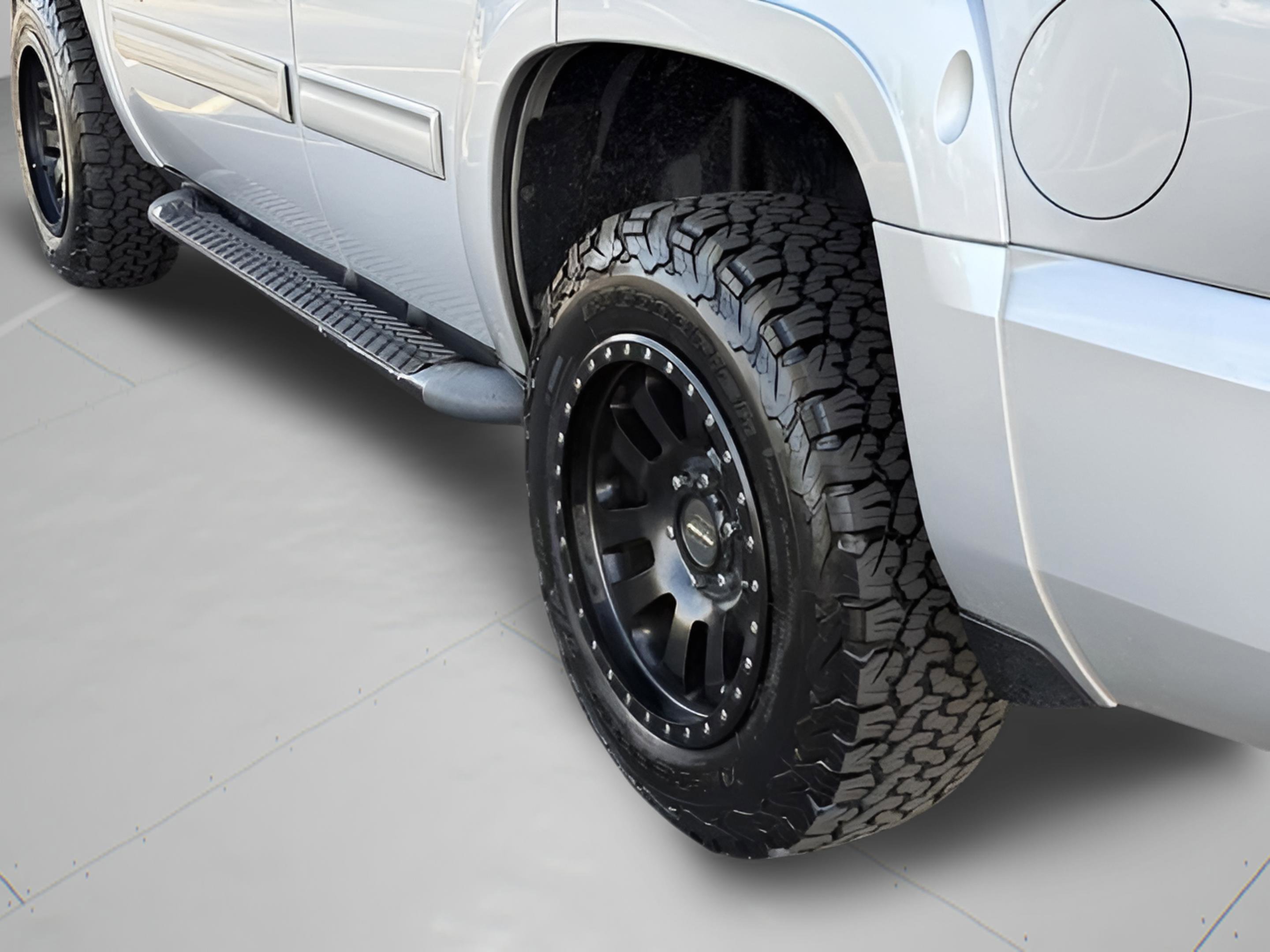 Used 2011 Chevrolet Tahoe LT w/ Luxury Package image 33