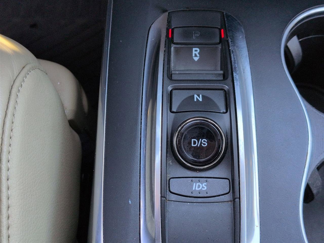 Used 2016 Acura MDX FWD image 26