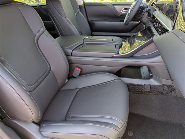 New 2026 INFINITI QX80 Pure w/ Cargo Package image 32