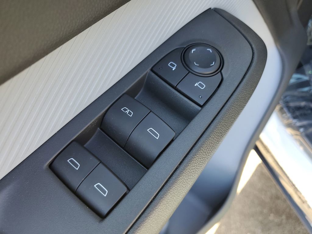 New 2027 Chevrolet Bolt LT w/ Comfort Package image 19