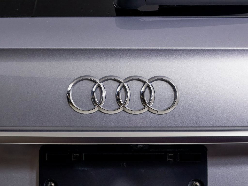 Used 2023 Audi Q5 2.0T Premium Plus w/ Premium Plus Package image 12