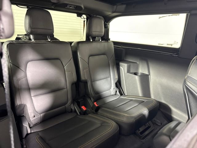 Used 2023 Ford Bronco Badlands image 15