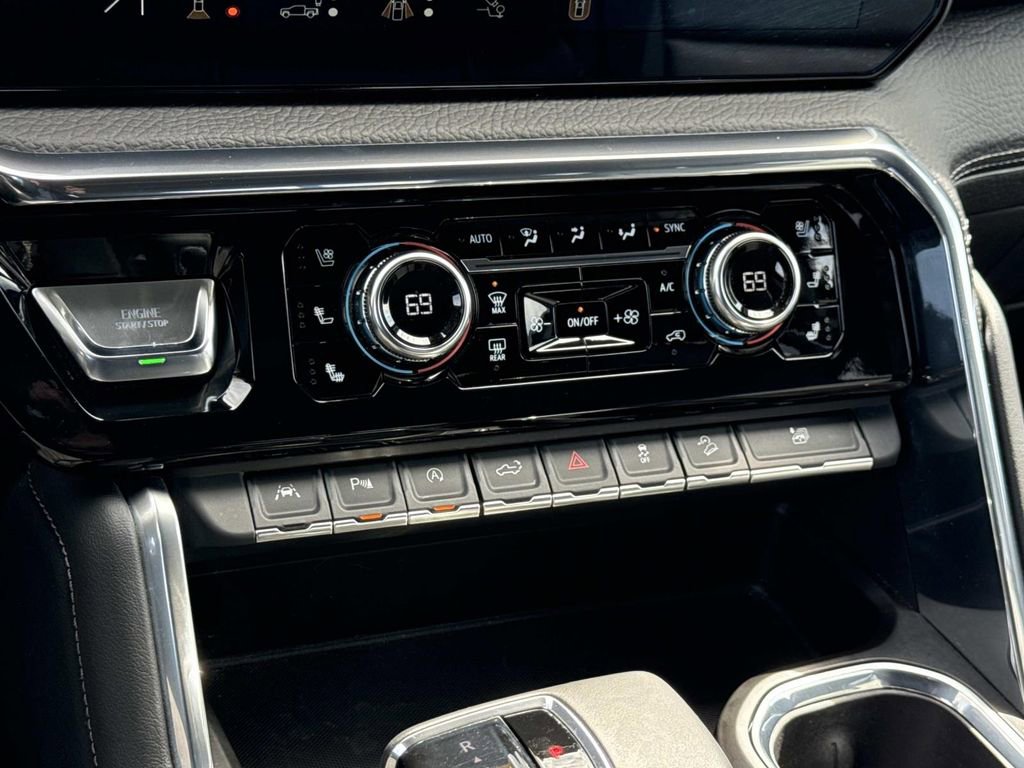 Used 2024 GMC Sierra 1500 Denali w/ Denali Reserve Package image 5