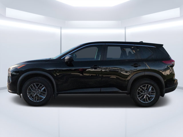 Used 2025 Nissan Rogue S FWD image 6