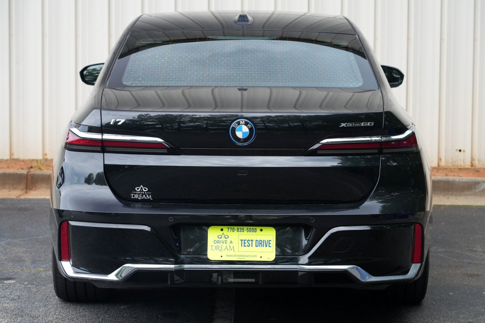 Used 2023 BMW i7 xDrive60 w/ Executive Package 2 AWD/4WD image 72