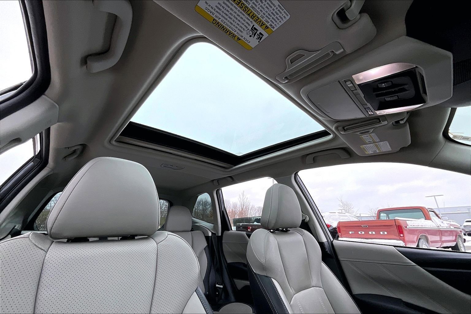 Used 2023 Subaru Forester Limited image 12