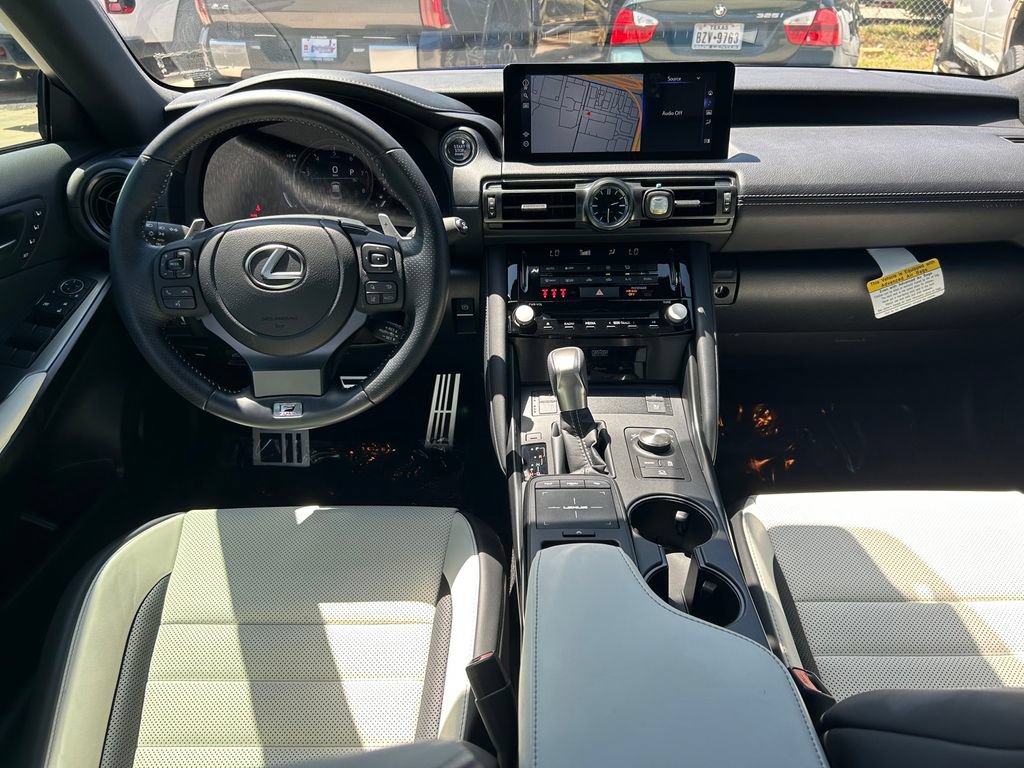 Used 2024 Lexus IS 500 RWD image 17