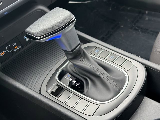 Used 2024 Hyundai Kona SE image 22