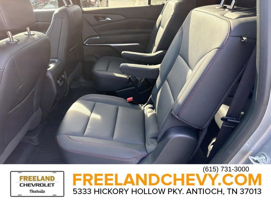 Used 2025 Chevrolet Traverse Z71 w/ Driver Confidence Package image 16