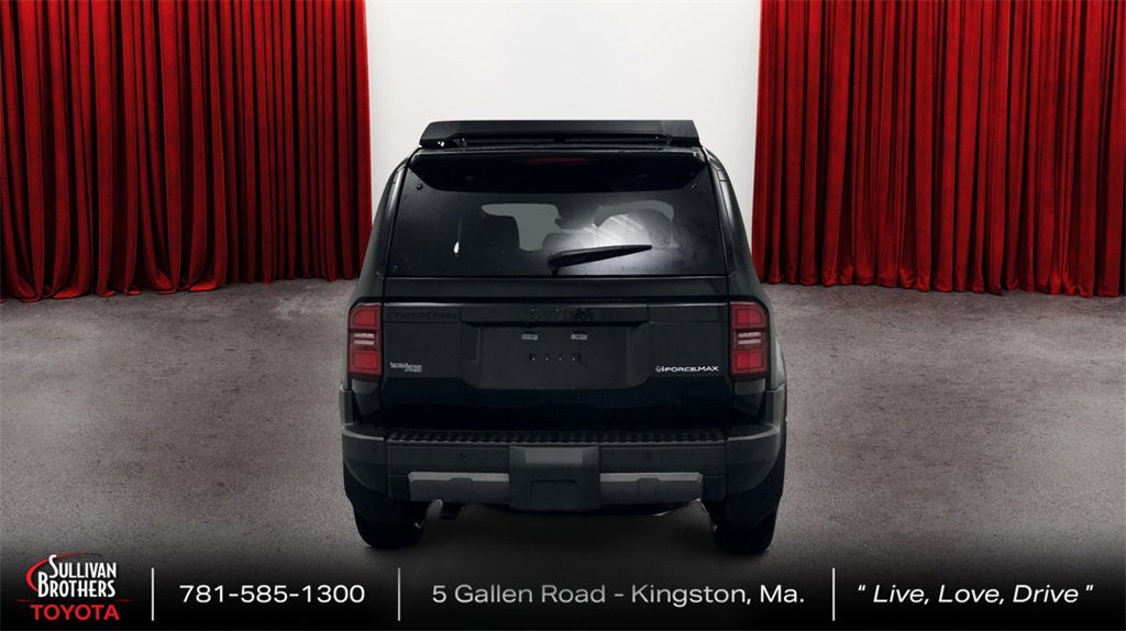 Used 2025 Toyota Land Cruiser image 6