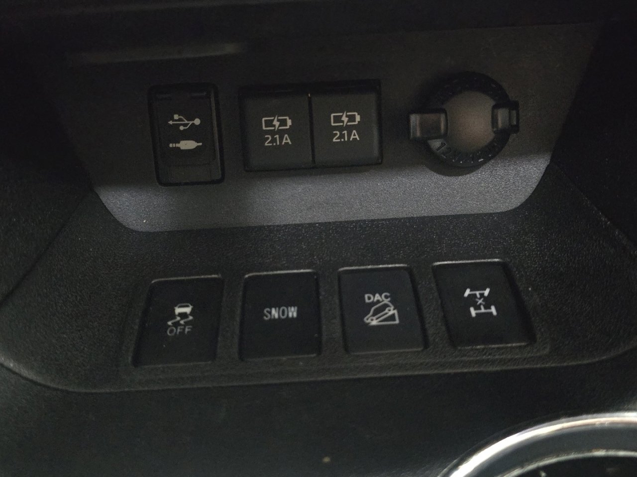 Certified 2019 Toyota Highlander XLE image 8