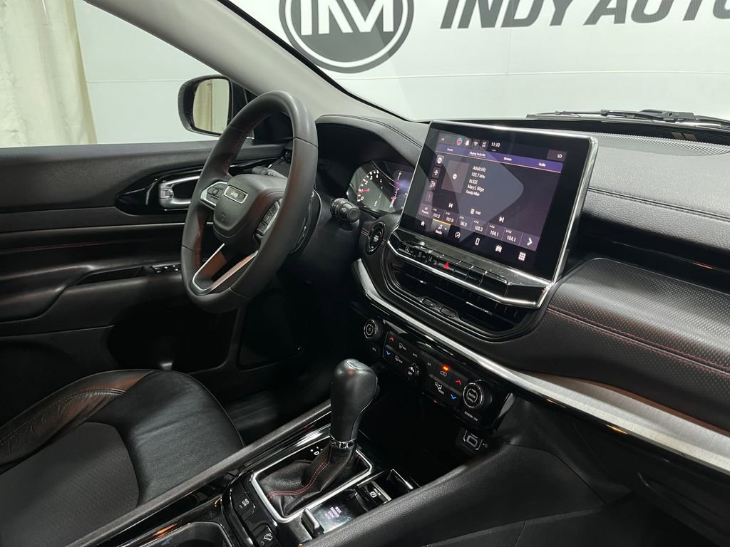 Used 2022 Jeep Compass Trailhawk image 18