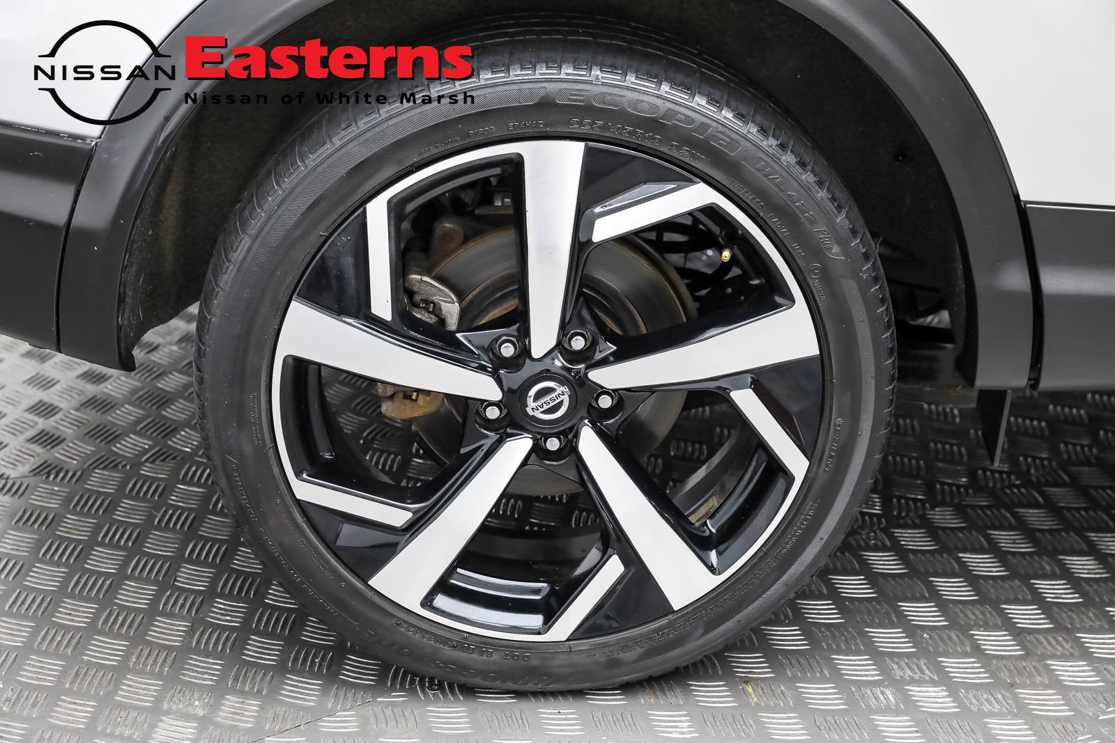 Used 2022 Nissan Rogue Sport SL w/ Premium Package AWD/4WD image 29