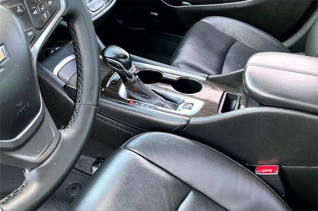 Used 2023 Chevrolet Malibu LT image 18