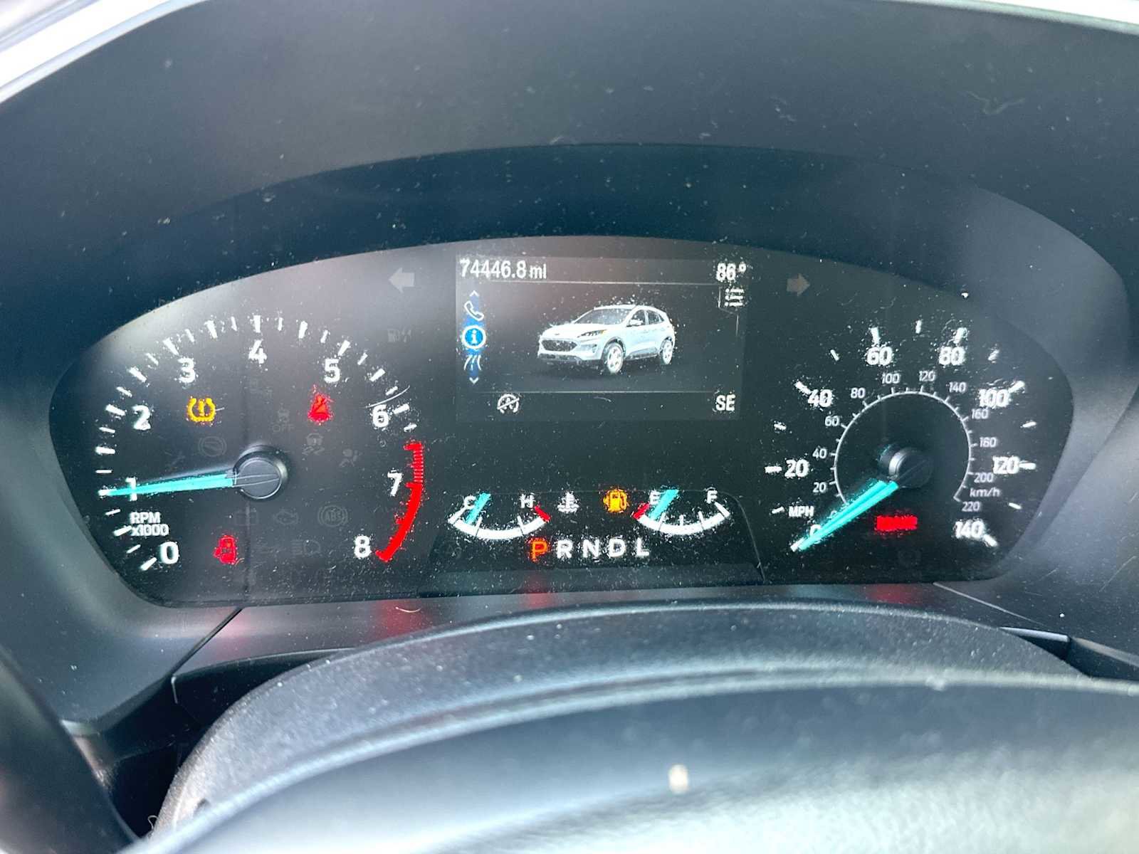 Used 2020 Ford Escape SE image 19