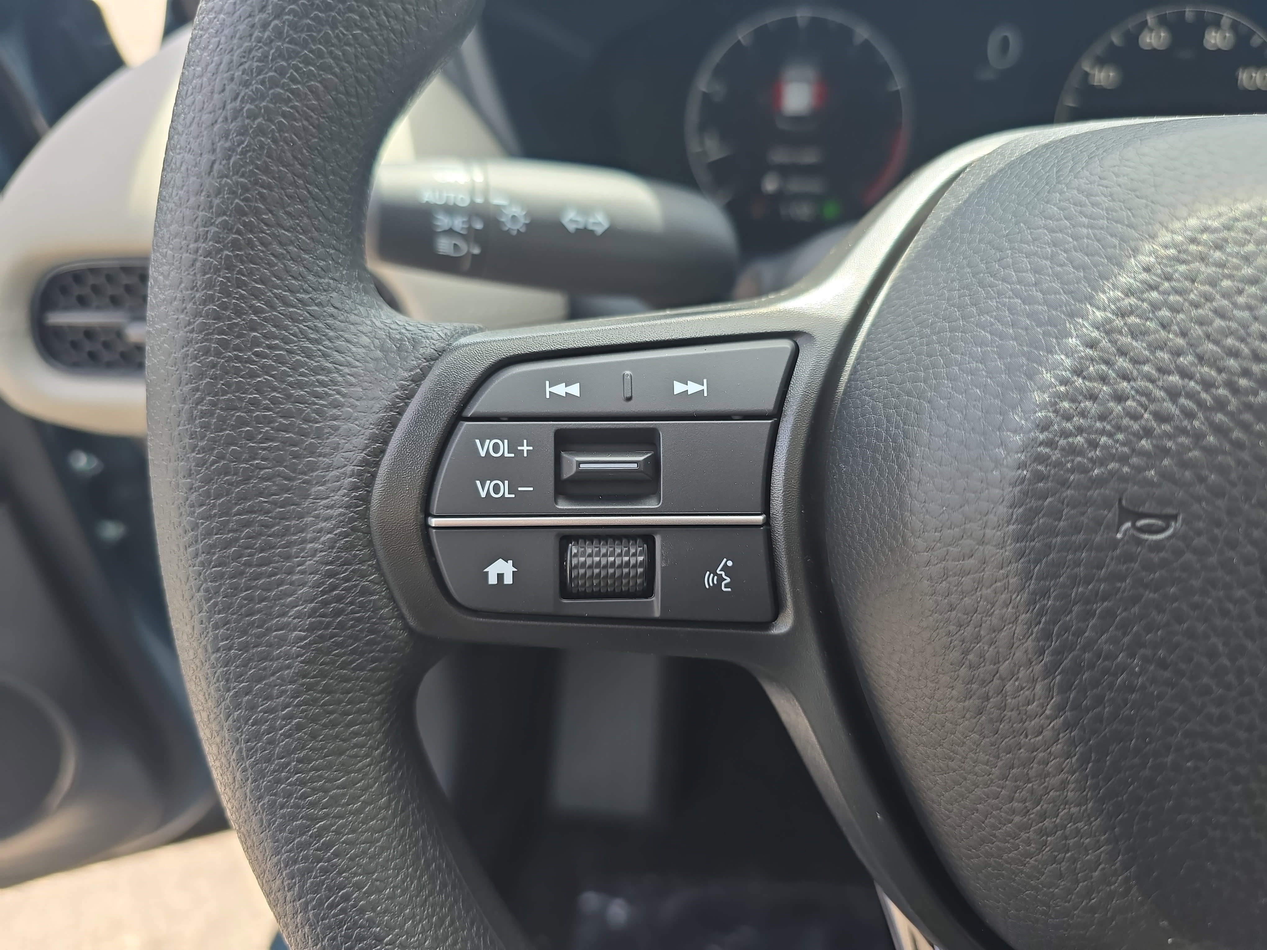 New 2026 Honda HR-V LX image 17