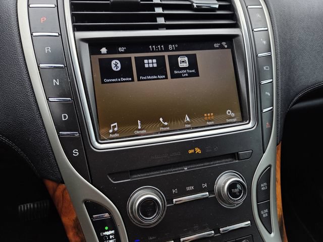 Used 2019 Lincoln Nautilus Reserve FWD image 10