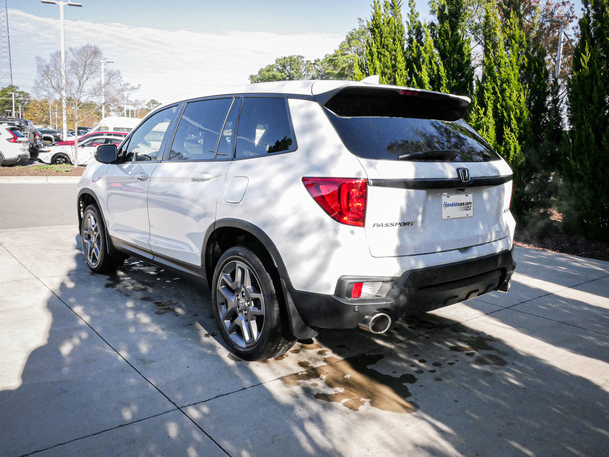 Used 2023 Honda Passport EX-L image 8