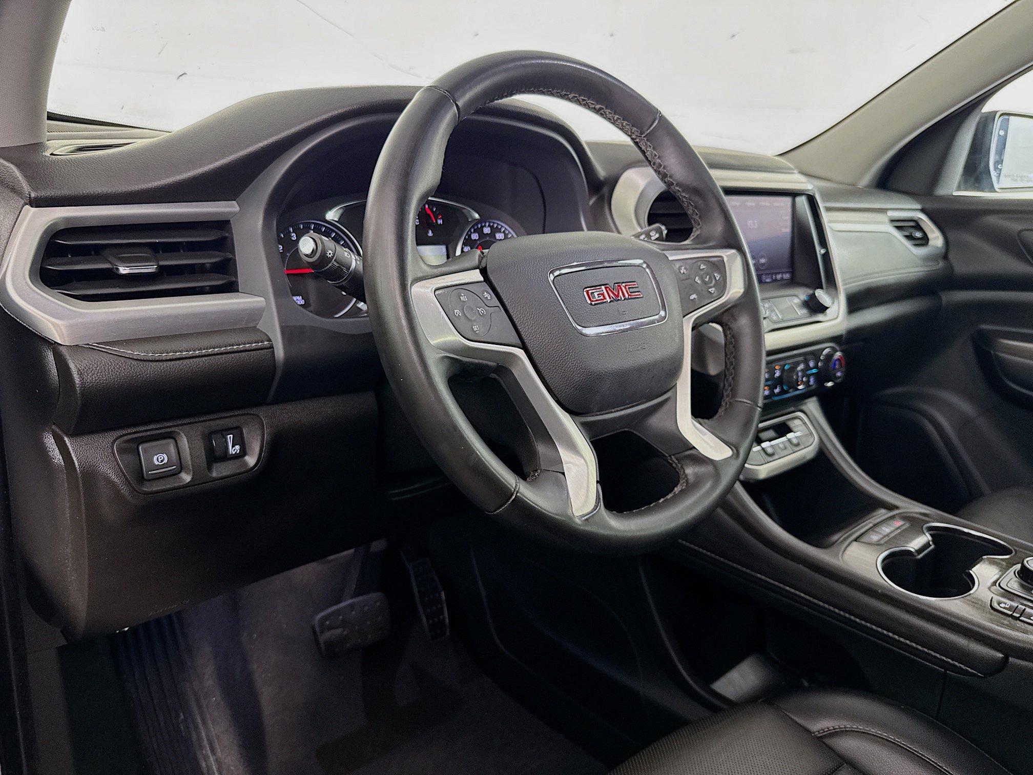 Used 2023 GMC Acadia SLT w/ Elevation Edition FWD image 21