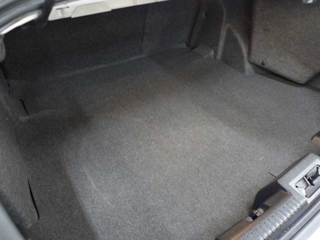 Used 2011 Lincoln MKZ FWD image 65