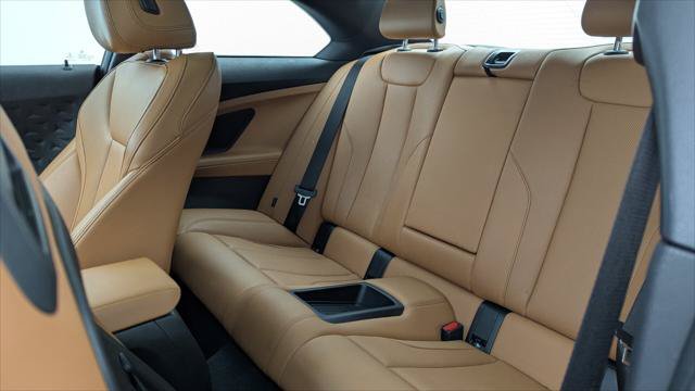 Used 2022 BMW 230i Coupe w/ Convenience Package RWD image 16