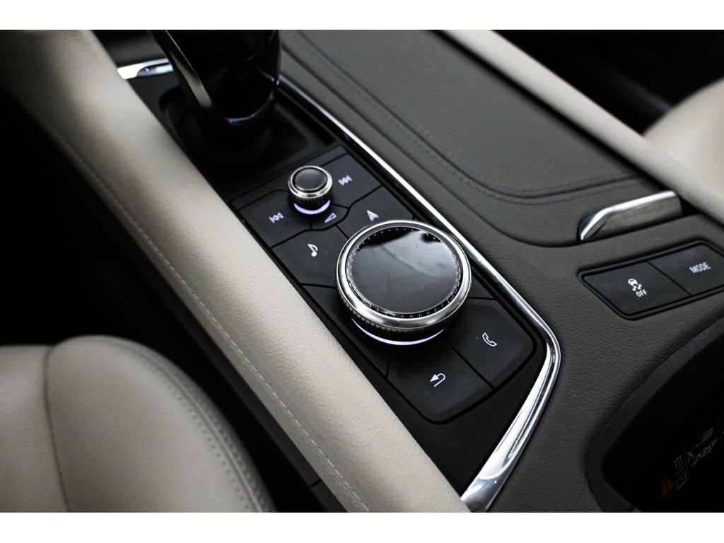 Used 2024 Cadillac XT5 Premium Luxury FWD image 44