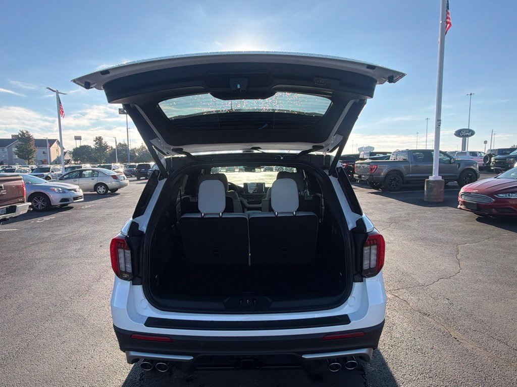 New 2027 Ford Explorer Platinum AWD/4WD image 48