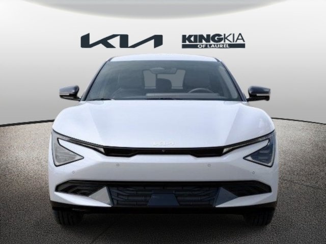 New 2026 Kia EV6 Wind RWD image 2