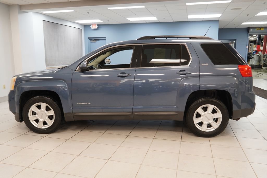 Used 2011 GMC Terrain SLE w/ Convenience Package image 2