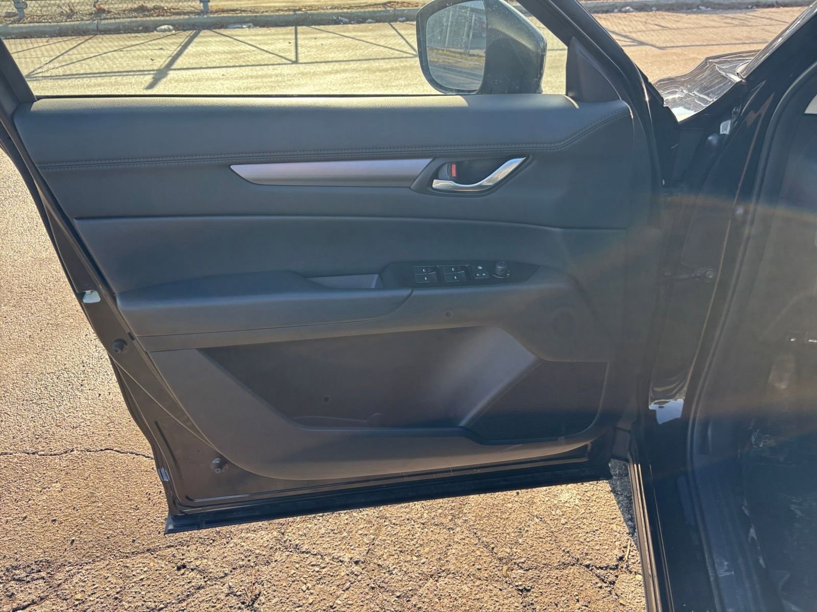 Used 2025 MAZDA CX-5 AWD 2.5 S w/ Preferred Package image 20