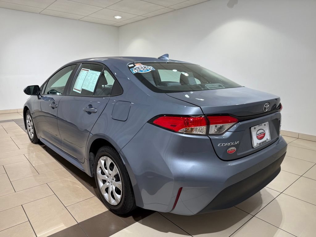 Certified 2024 Toyota Corolla LE FWD image 3