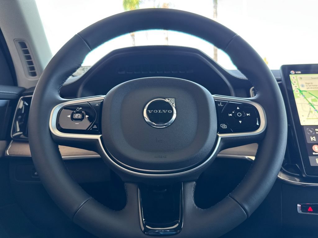 New 2026 Volvo XC90 T8 Plus AWD/4WD image 24