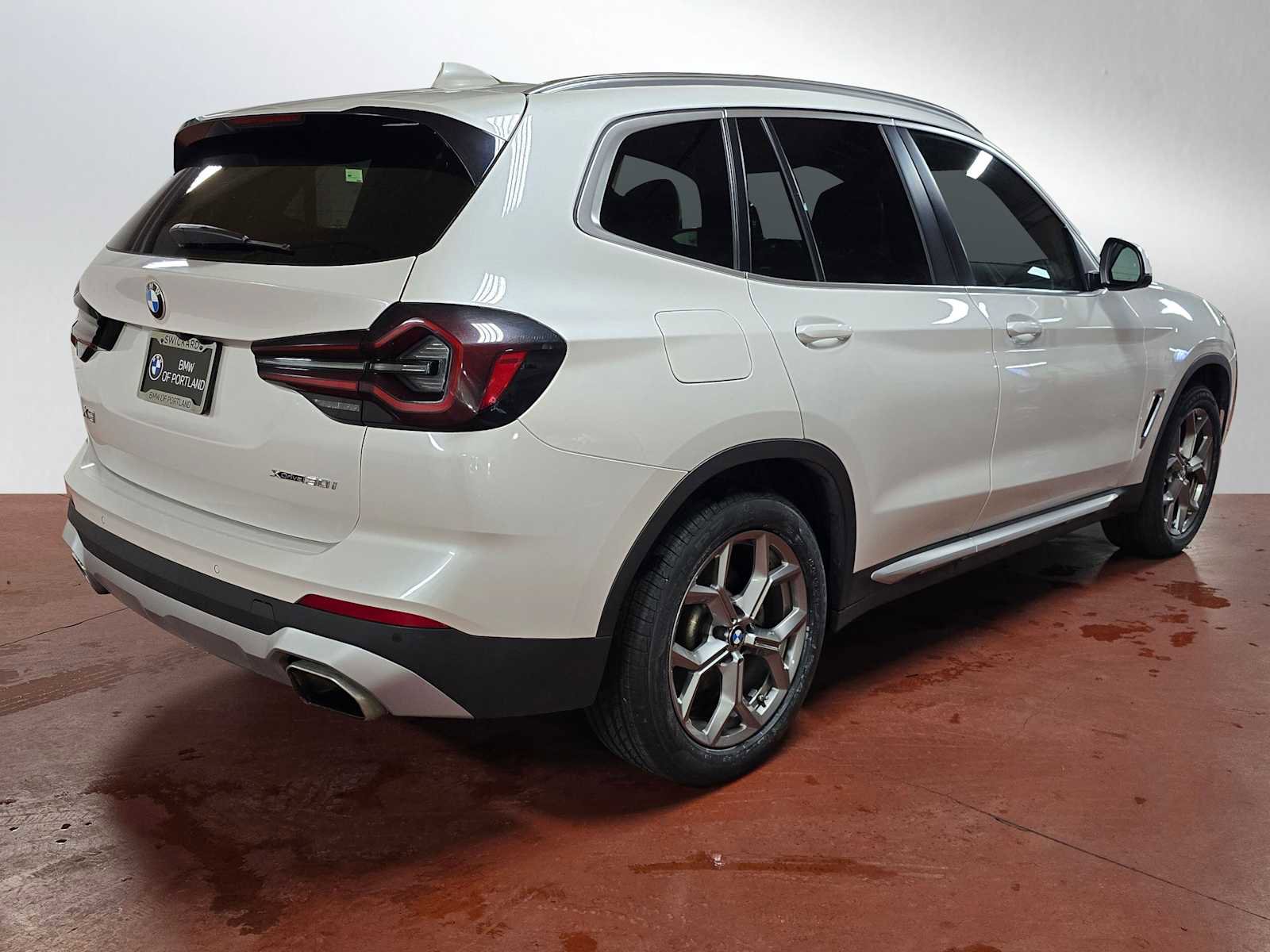 Used 2024 BMW X3 xDrive30i image 13