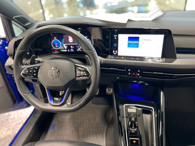 Used 2024 Volkswagen Golf R image 27