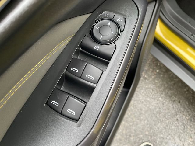 Used 2024 Chevrolet Trax ACTIV w/ Driver Confidence Package image 27