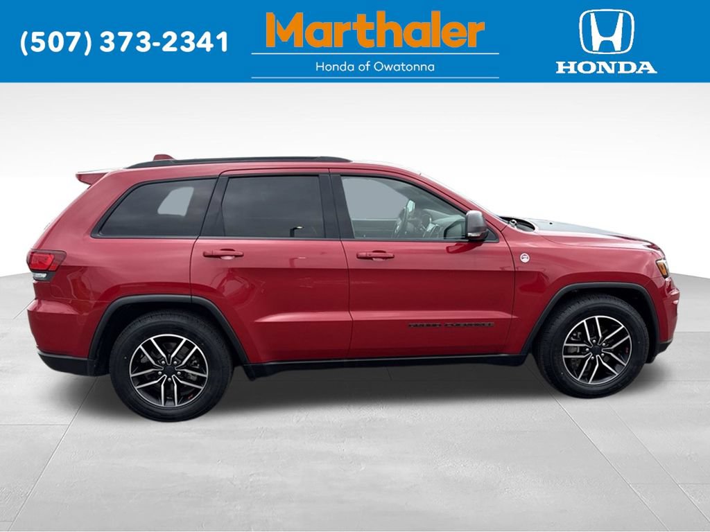 Used 2020 Jeep Grand Cherokee Trailhawk w/ Premium Lighting Group AWD/4WD image 6