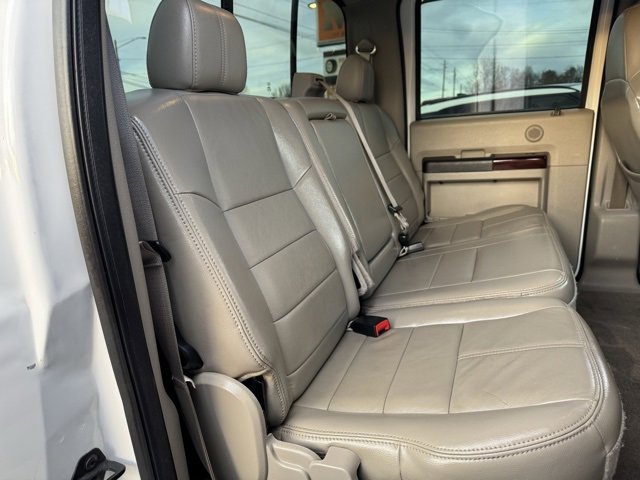 Used 2010 Ford F250 Lariat image 17