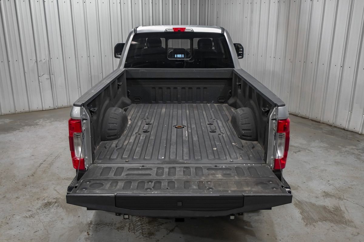Used 2018 Ford F350 Lariat w/ Lariat Ultimate Package AWD/4WD image 60