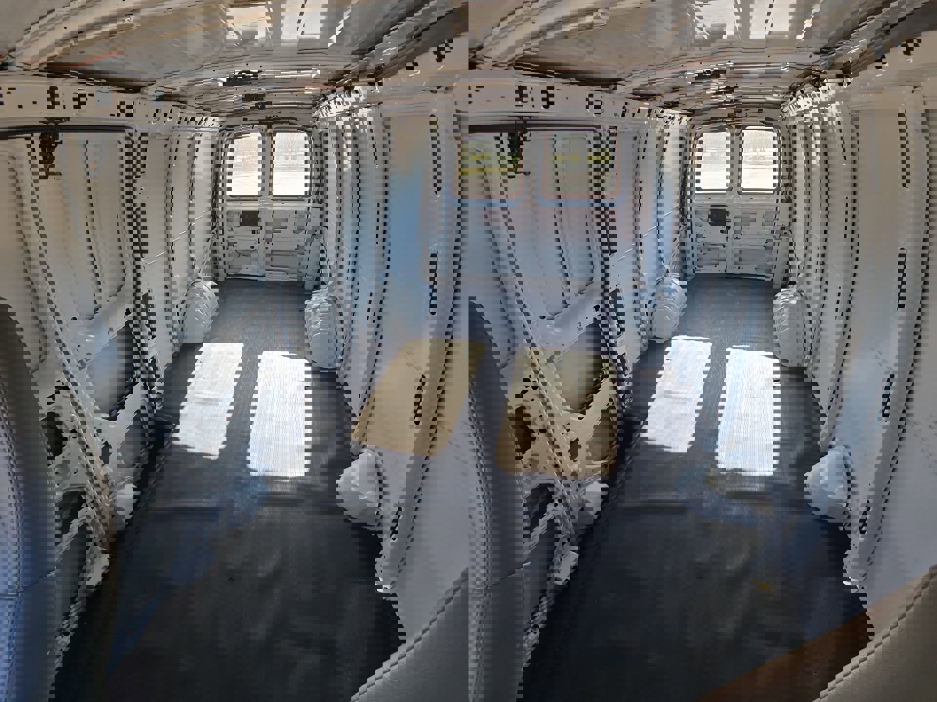 Used 2021 Chevrolet Express 2500 Extended w/ Driver Convenience Package image 20