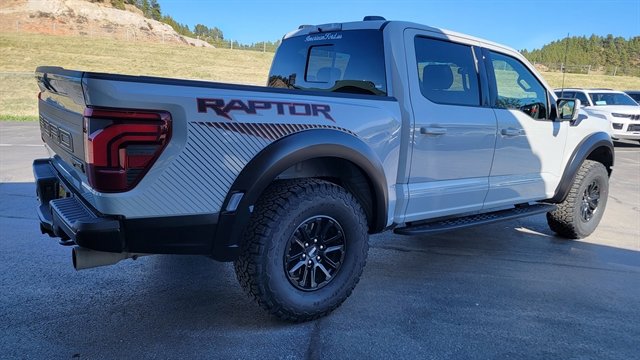 Used 2026 Ford F150 Raptor AWD/4WD image 6